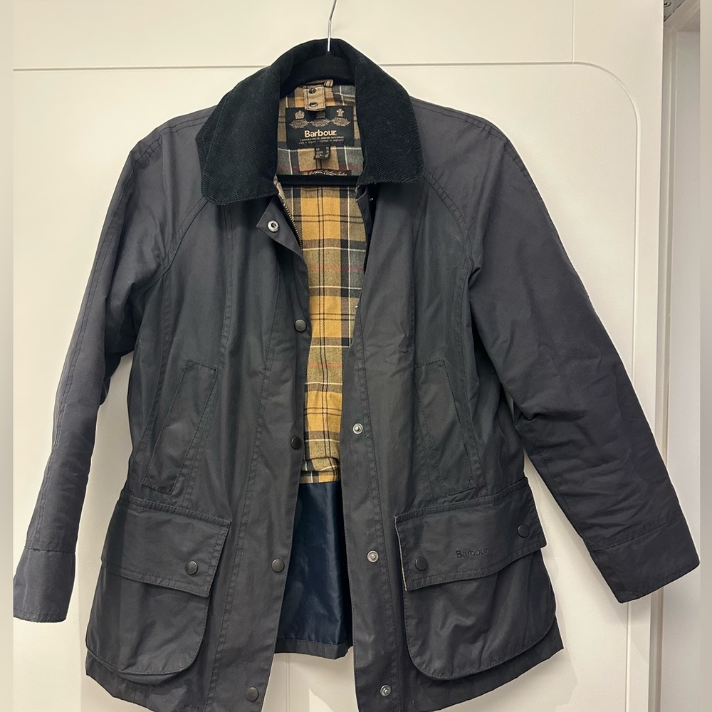 Barbour Beadnell Navy Waxed Jacket